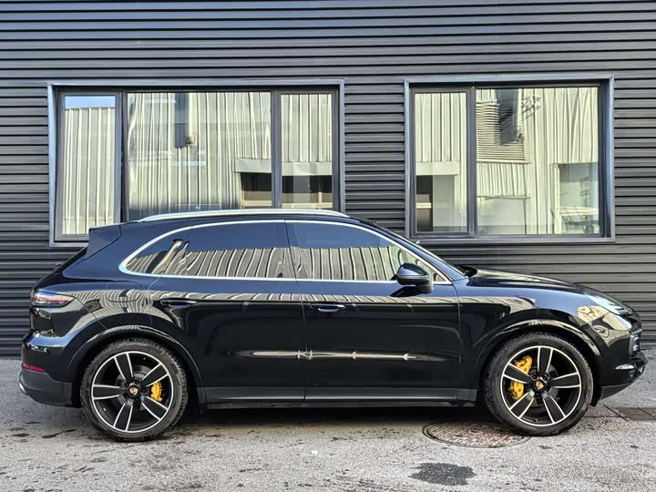 Фото 4 - Porsche Cayenne