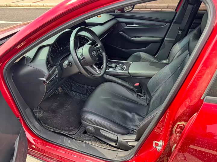 Фото 2 - Mazda 3 (Axela)