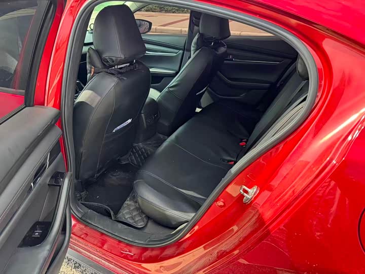 Фото 5 - Mazda 3 (Axela)