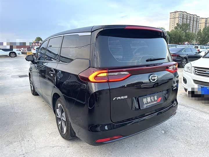 Фото 10 - GAC Trumpchi M6