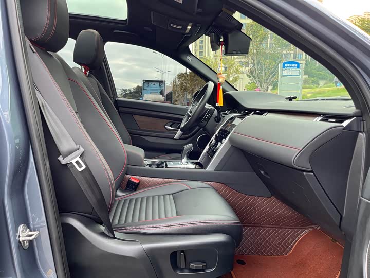 Фото 22 - Land Rover Discovery Sport