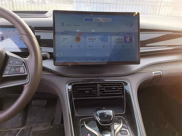 Фото 13 - BYD Frigate 07