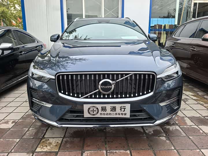 Фото 2 - Volvo XC60