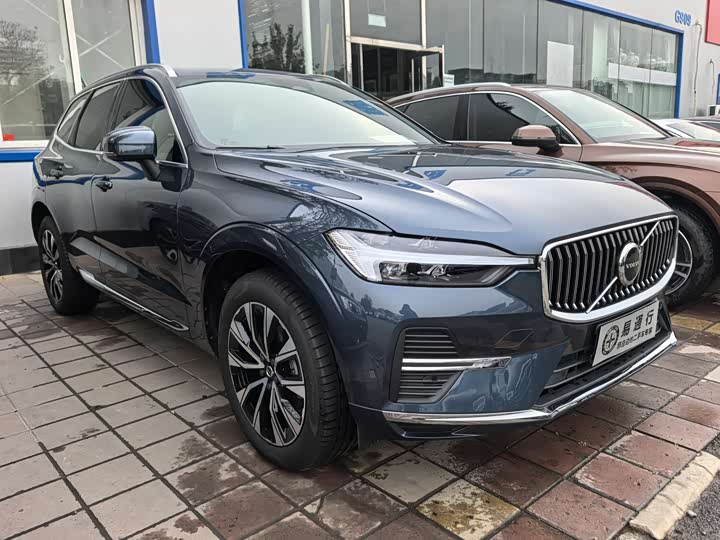 Фото 3 - Volvo XC60