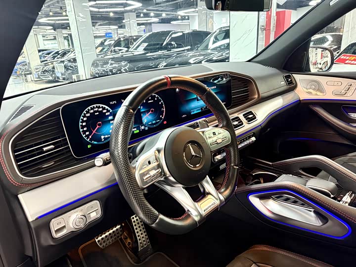 Фото 11 - Mercedes-Benz GLE-Class AMG