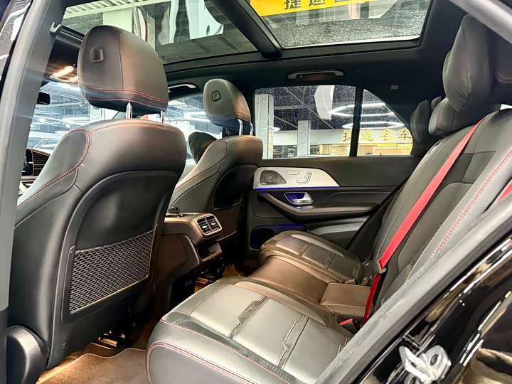 Фото 9 - Mercedes-Benz GLE-Class AMG