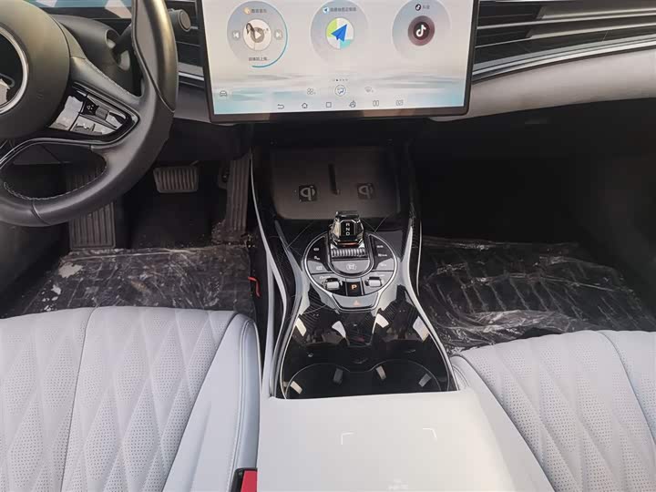 Фото 14 - BYD Seal