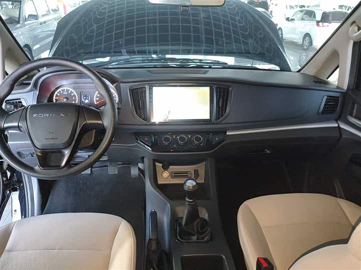 Фото 10 - Dongfeng Forthing Lingzhi M5