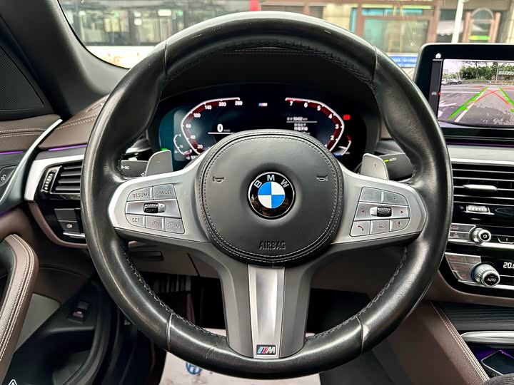 Фото 5 - BMW 5 Series