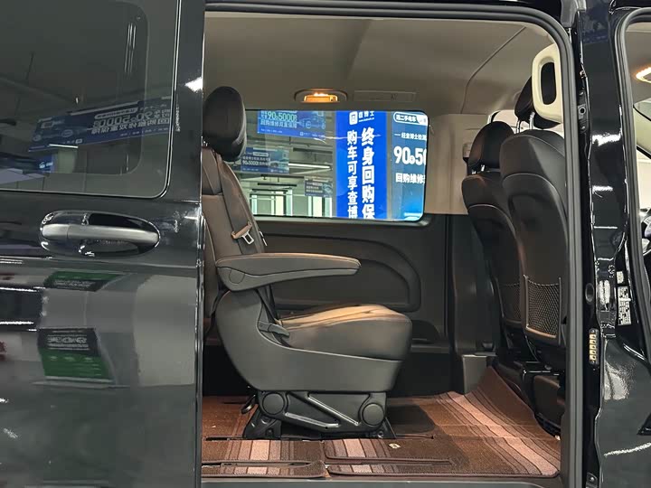 Фото 19 - Mercedes-Benz Vito