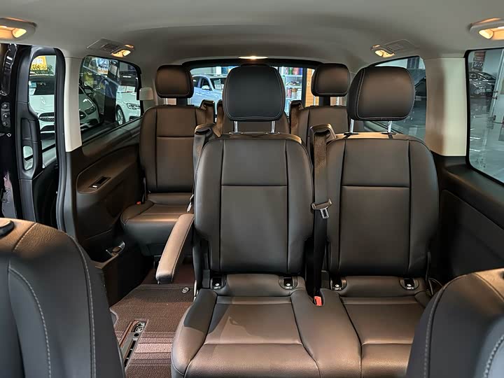 Фото 20 - Mercedes-Benz Vito