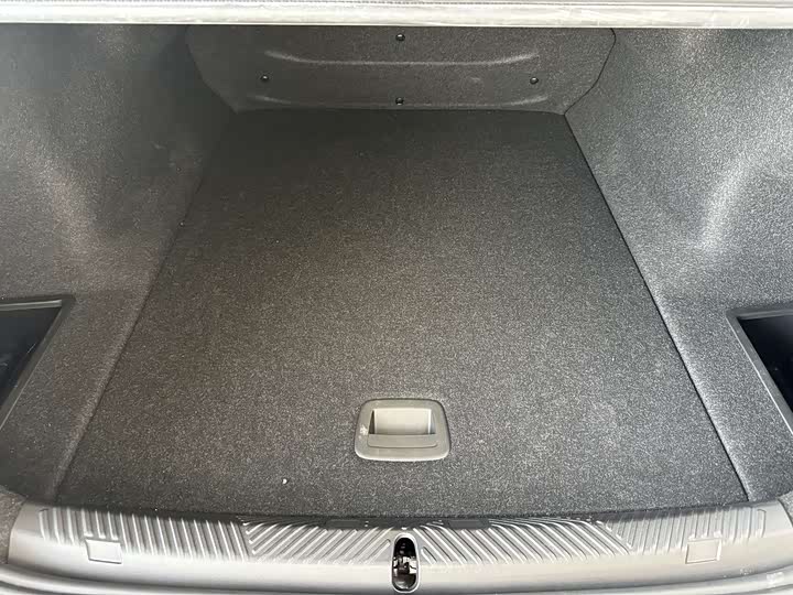 Фото 15 - BMW i5