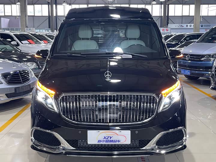 Фото 3 - Mercedes-Benz V-Class