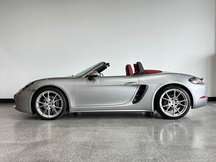 Фото 21 - Porsche 718