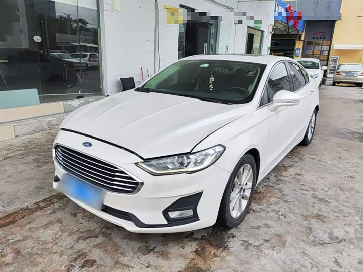 Фото 1 - Ford Mondeo