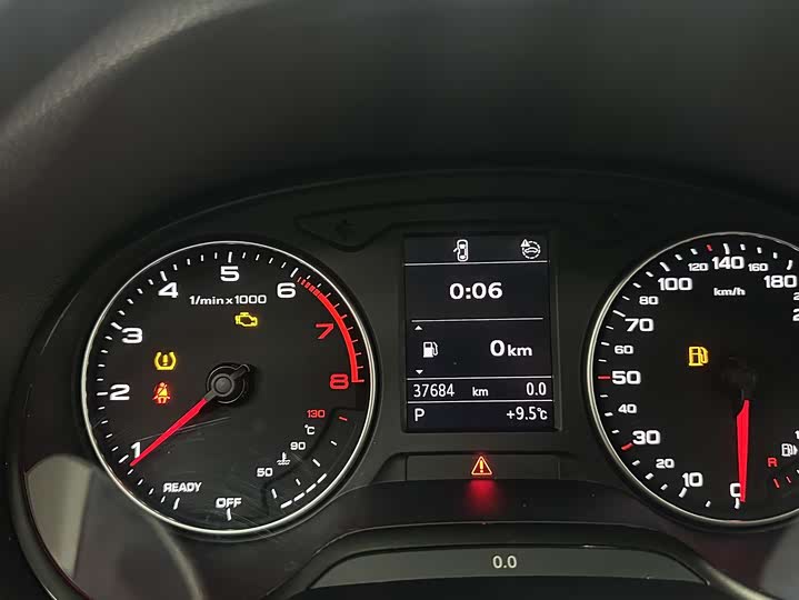 Фото 9 - Audi Q2L