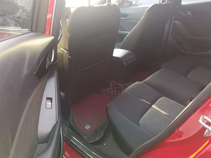 Фото 12 - Mazda CX-4