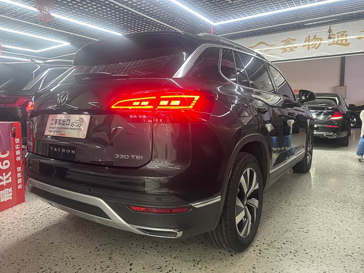 Фото 15 - Volkswagen Tayron