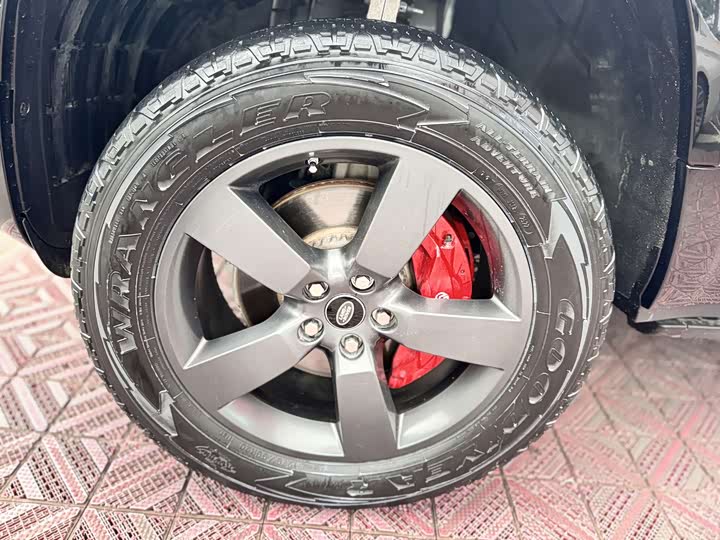 Фото 5 - Land Rover Defender