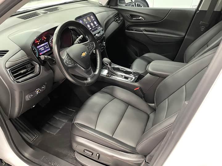 Фото 8 - Chevrolet Equinox