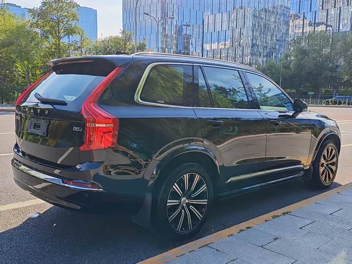 Фото 4 - Volvo XC90