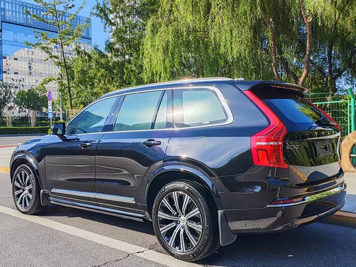 Фото 5 - Volvo XC90
