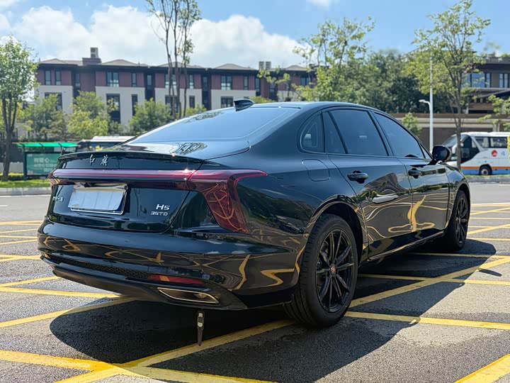 Фото 5 - Hongqi H5