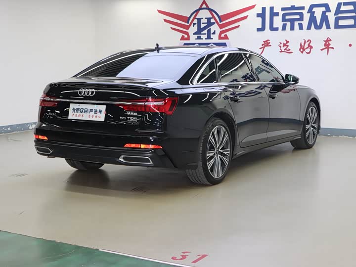 Фото 21 - Audi A6L