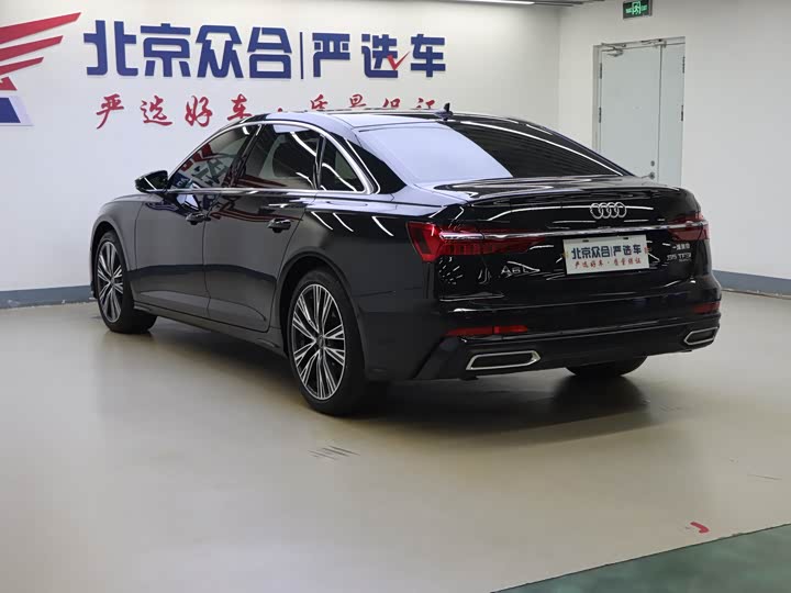 Фото 22 - Audi A6L