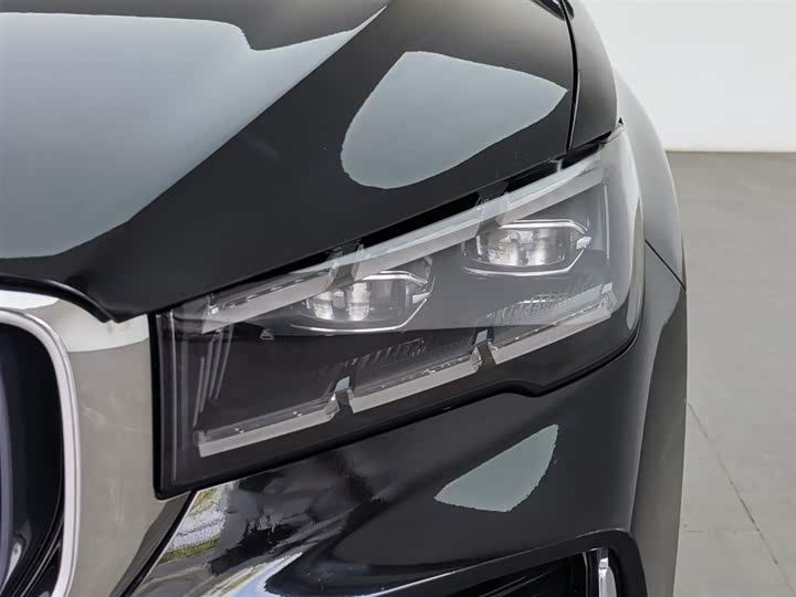 Фото 7 - Geely Monjaro