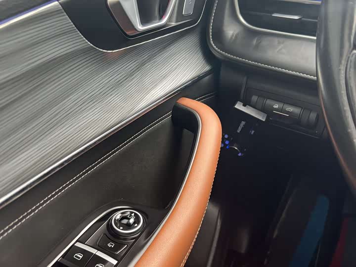 Фото 17 - Chery Tiggo 8 Plus