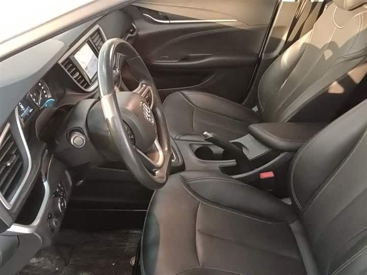 Фото 14 - Buick Excelle GT