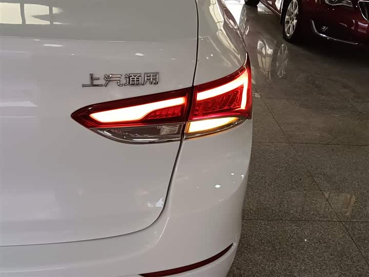 Фото 7 - Buick Excelle GT