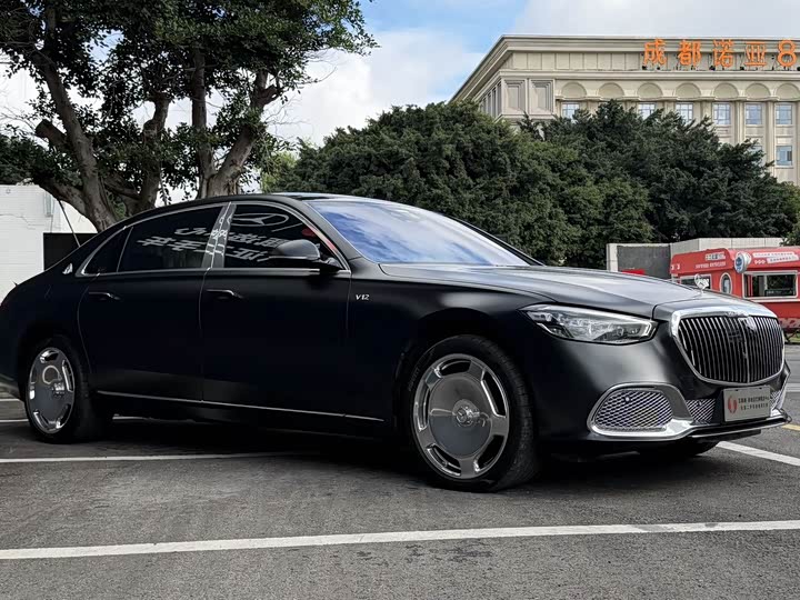 Фото 4 - Mercedes-Benz Maybach S-Class