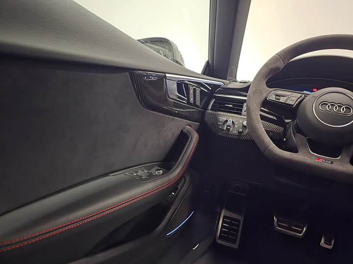 Фото 18 - Audi RS 5