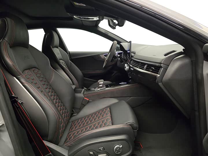 Фото 19 - Audi RS 5