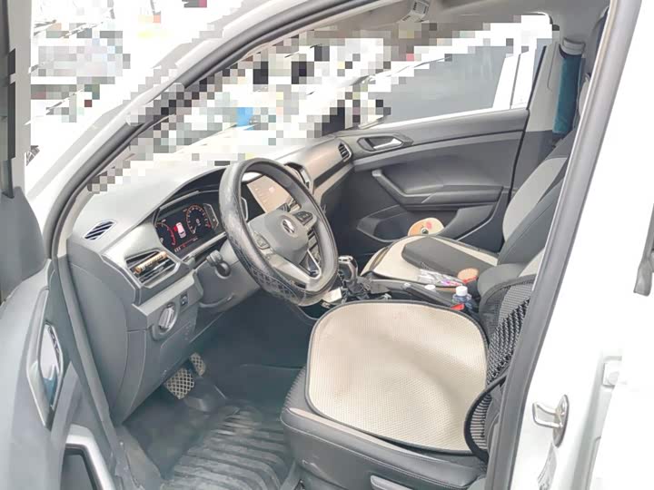 Фото 8 - Volkswagen Tacqua