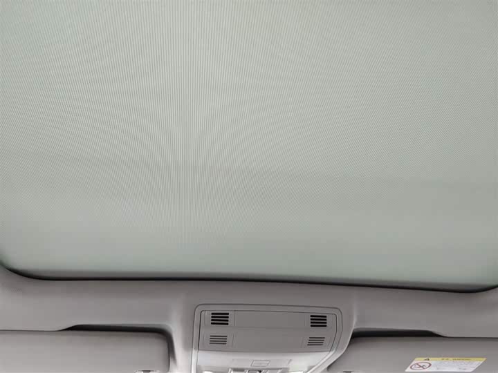 Фото 9 - Volkswagen Tacqua