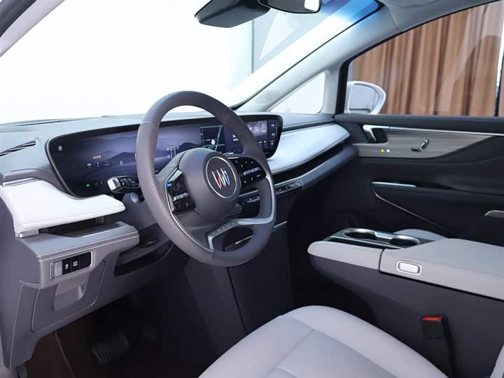 Фото 11 - Buick GL8 ES