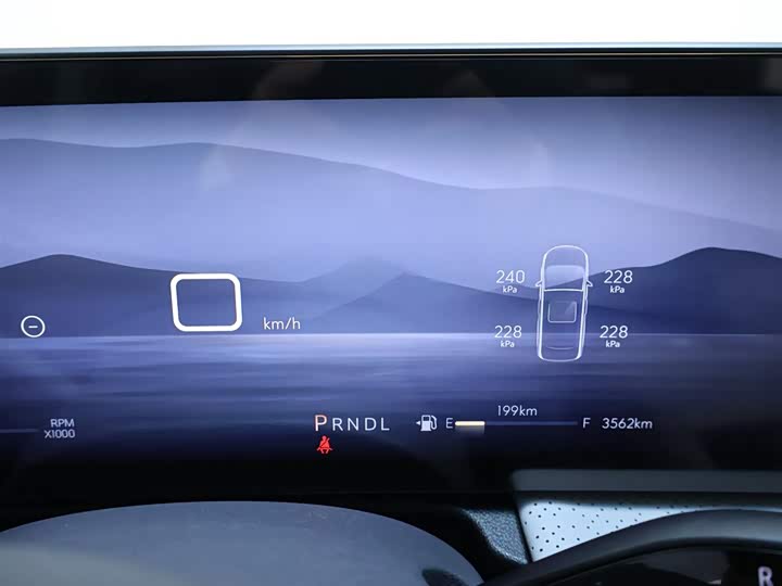 Фото 15 - Buick GL8 ES