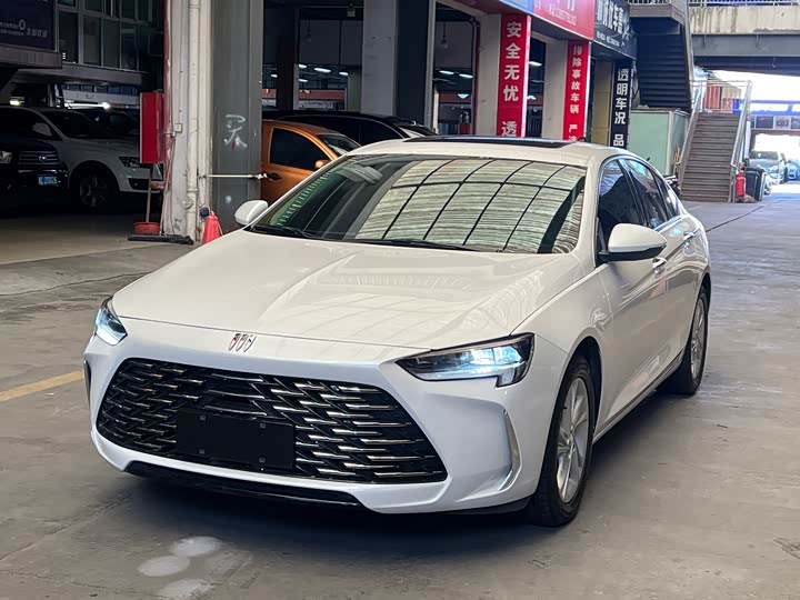 Фото 1 - Buick Regal