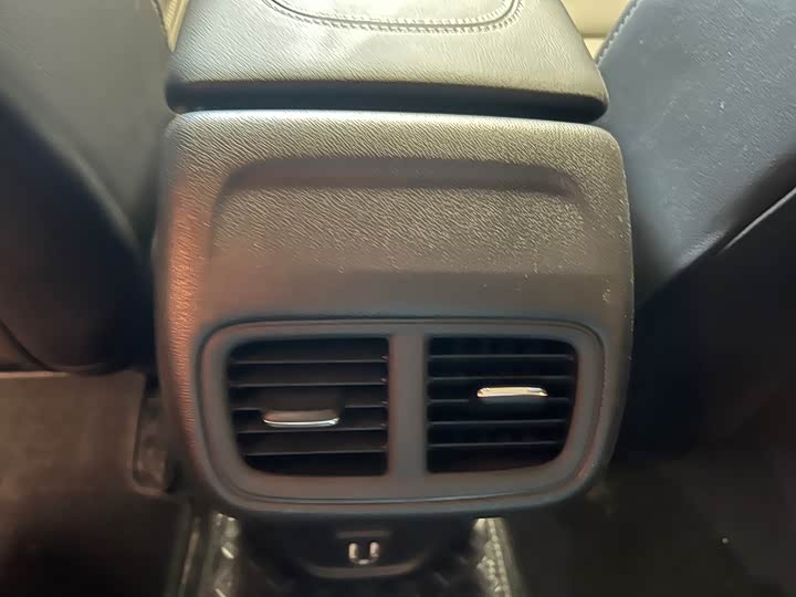 Фото 10 - Buick Regal