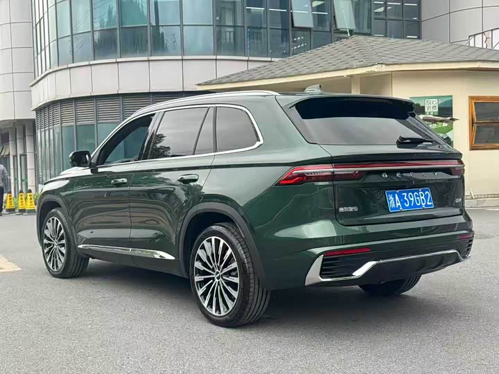 Фото 7 - Geely Monjaro