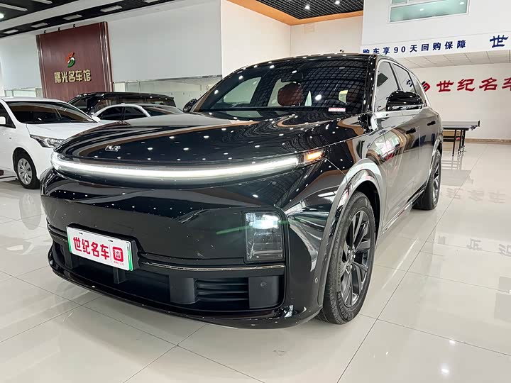 Фото 1 - LiXiang L7