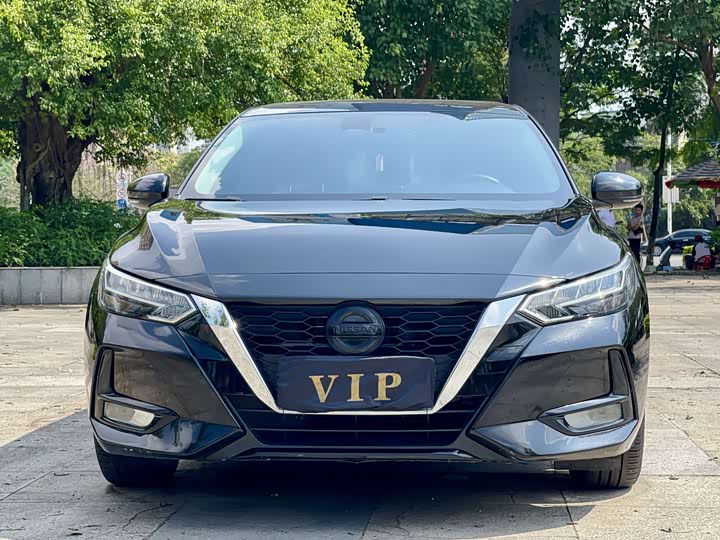 Фото 1 - Nissan Sylphy