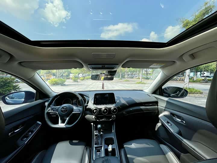 Фото 13 - Nissan Sylphy