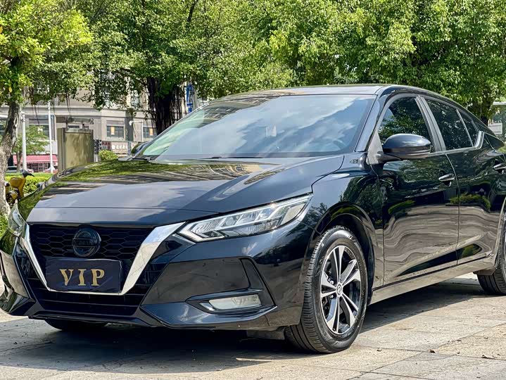 Фото 3 - Nissan Sylphy