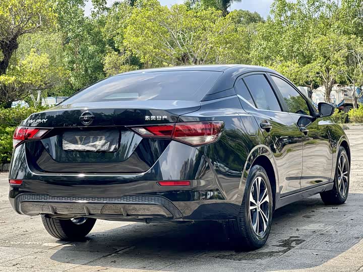 Фото 6 - Nissan Sylphy