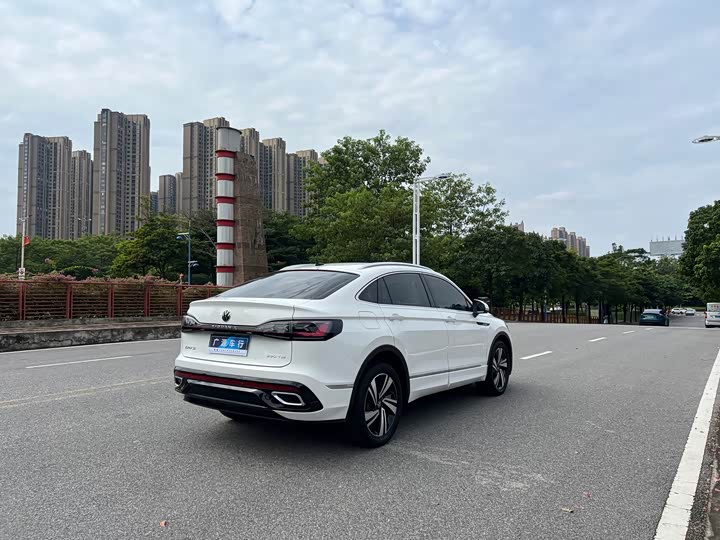 Фото 25 - Volkswagen Tiguan X