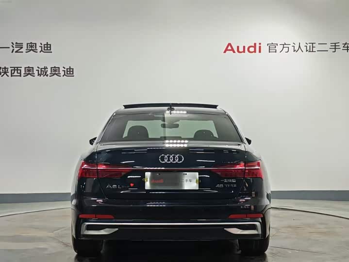 Фото 5 - Audi A6L